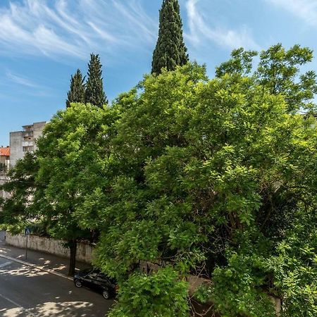 Apartments Cezar Сплит Екстериор снимка