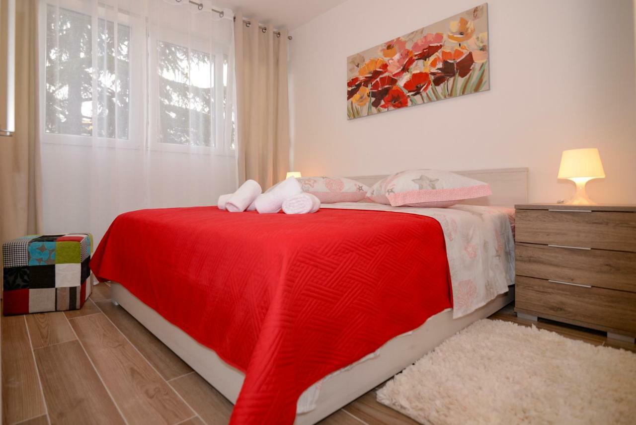 Apartments Cezar Сплит Екстериор снимка