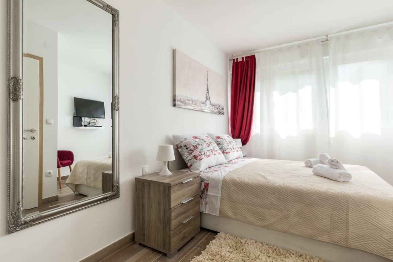 Apartments Cezar Сплит Екстериор снимка
