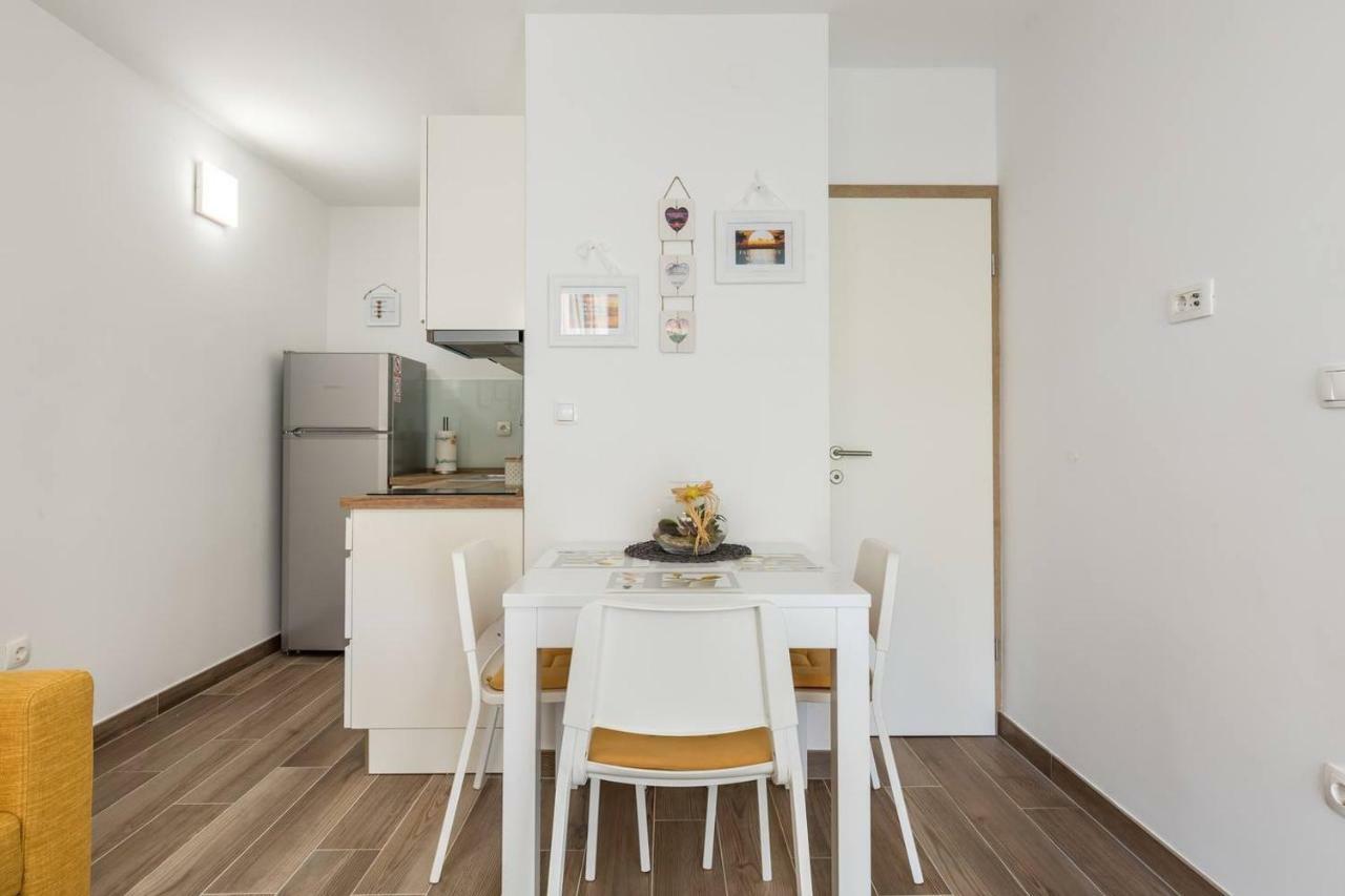 Apartments Cezar Сплит Екстериор снимка