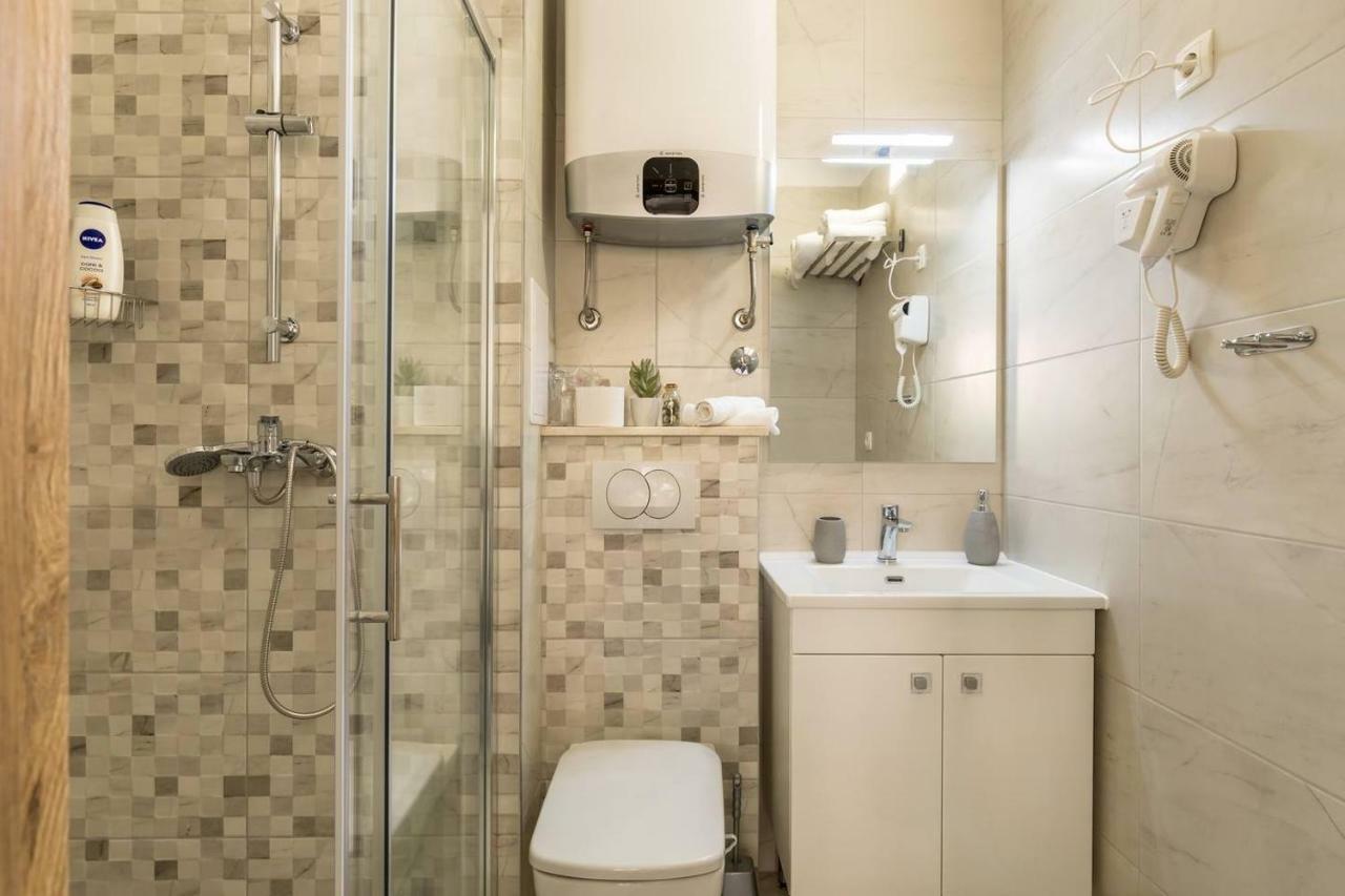 Apartments Cezar Сплит Екстериор снимка