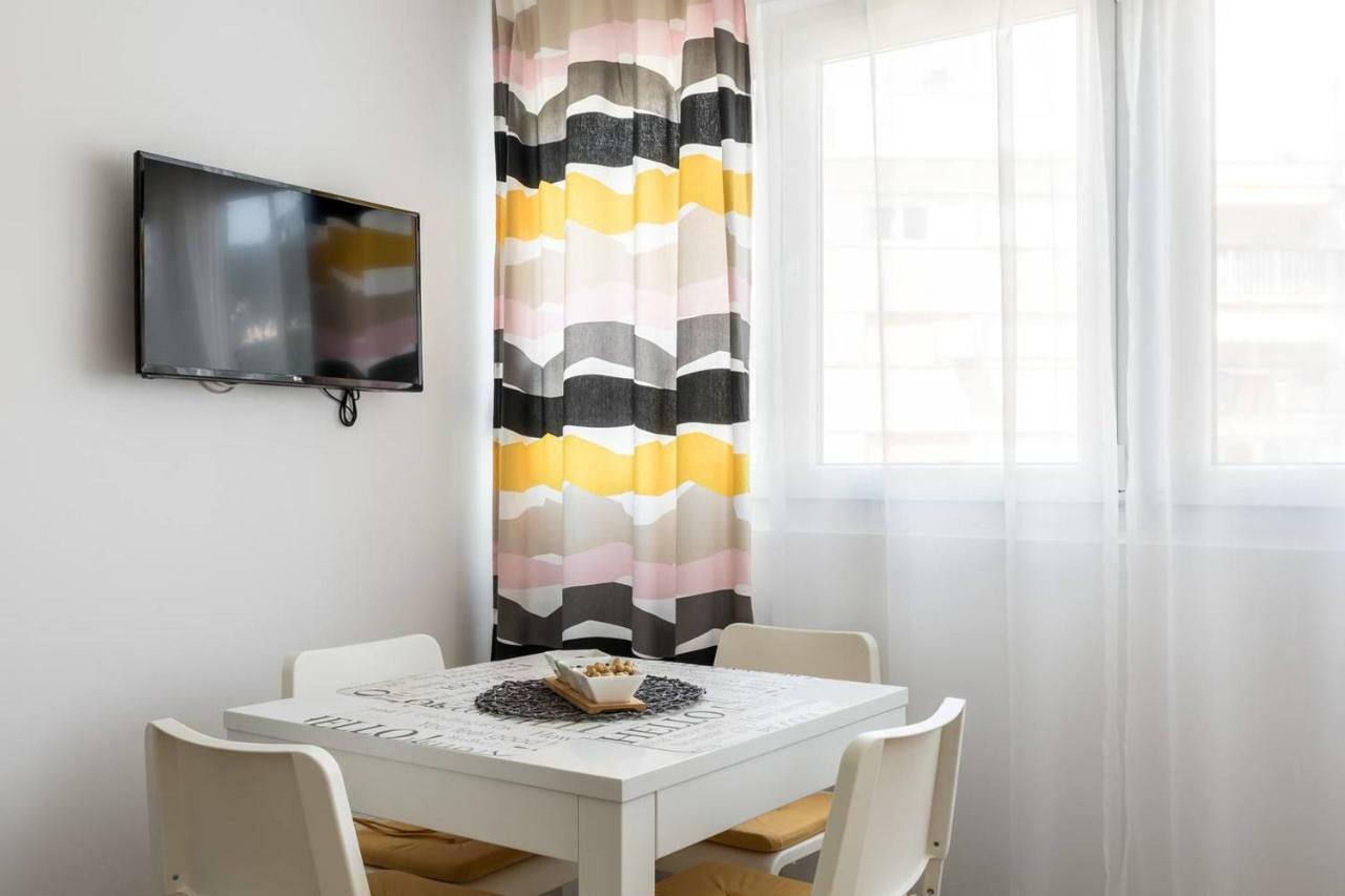 Apartments Cezar Сплит Екстериор снимка
